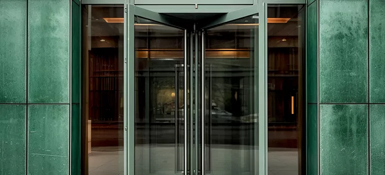 Commercial Garage Doors Repair in Town 'n' Country, FL