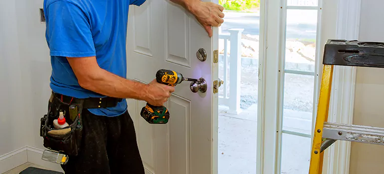 Car Door Lock Repair in Town 'n' Country, FL