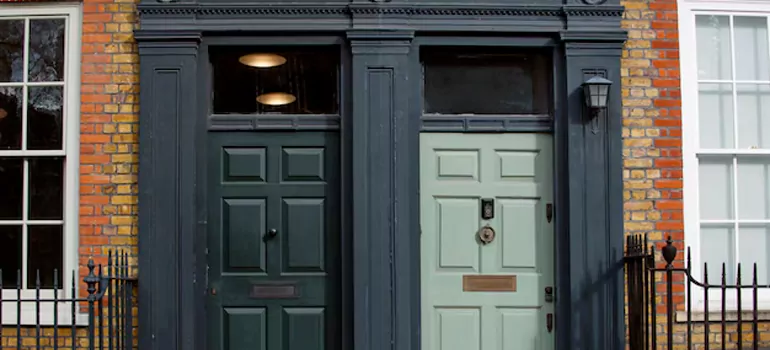 Front Door Window Replacement in Town 'n' Country, FL