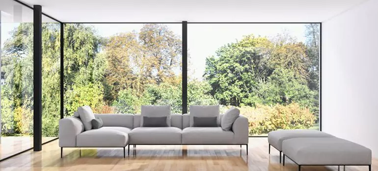 Tilt Out Window in Town 'n' Country, FL