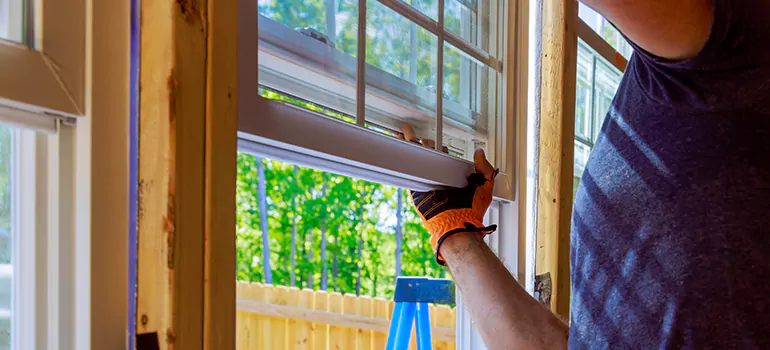 Home Window Repair in Town 'n' Country, FL