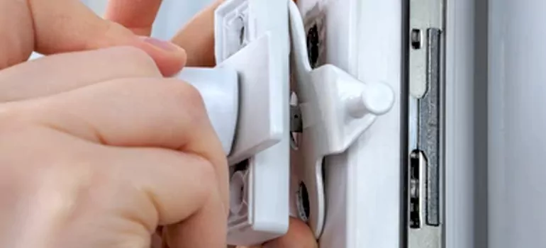 Window Lock Assembly in Town 'n' Country, FL