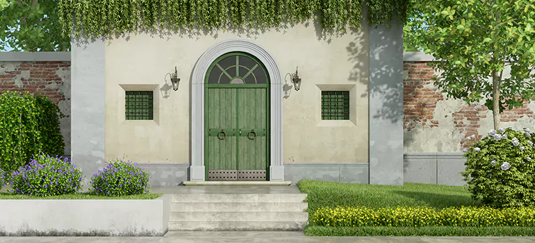 Weatherproof Screen Door in Town 'n' Country, FL