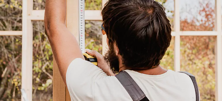 Insulated Fixed Windows in Town 'n' Country, FL