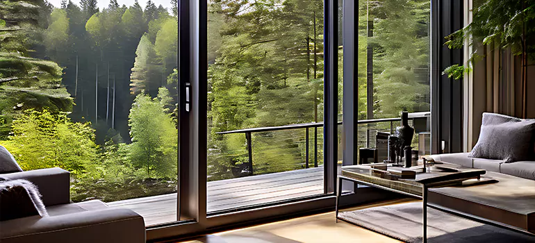 Single Slider Window Insulation Services in Town 'n' Country, FL